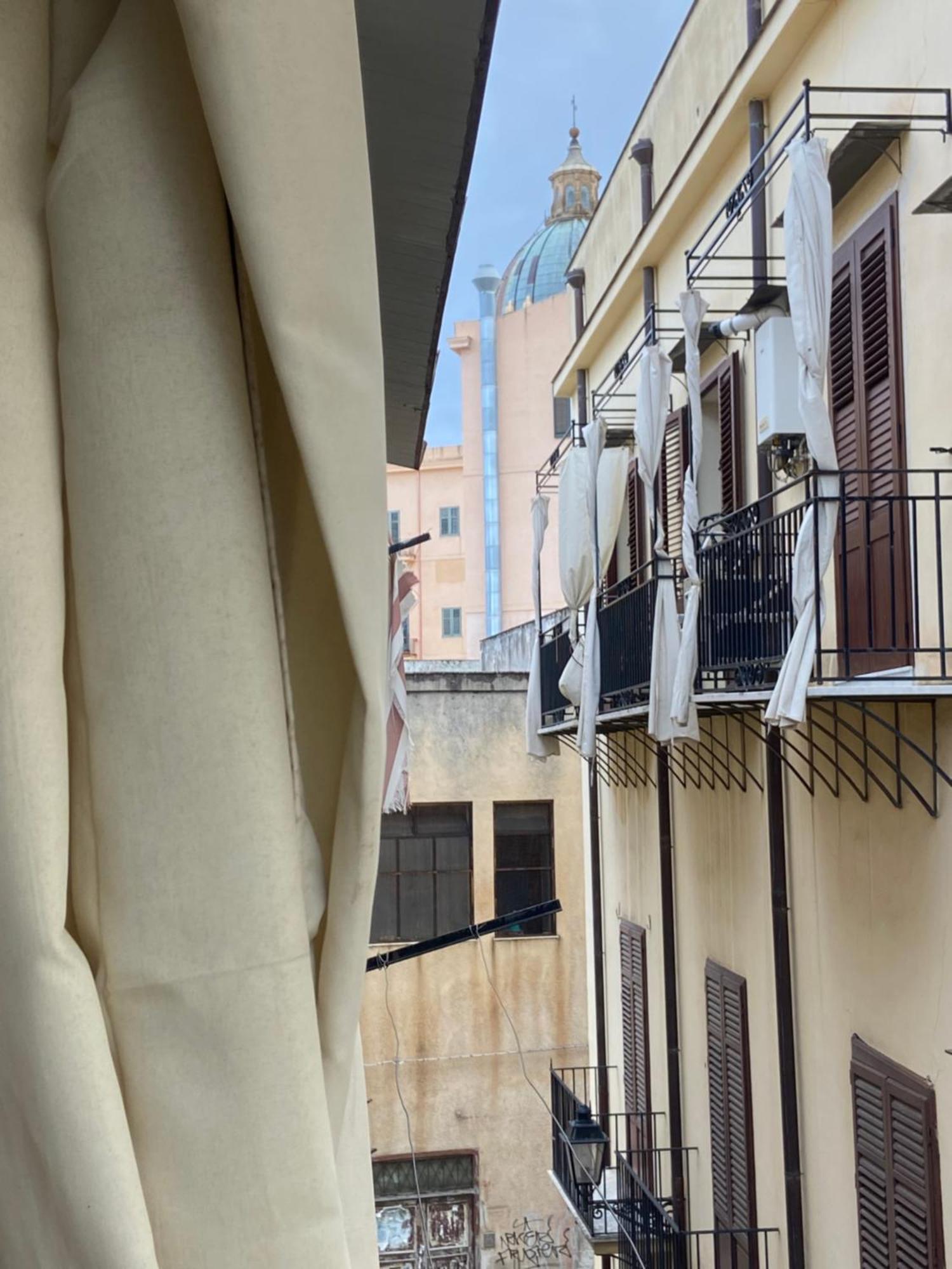 Alle Spalle Della Cattedrale Palermo Kültér fotó